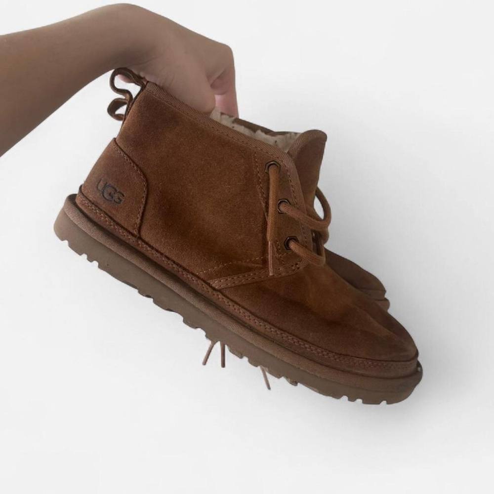 UGG neumel ankle boots 7